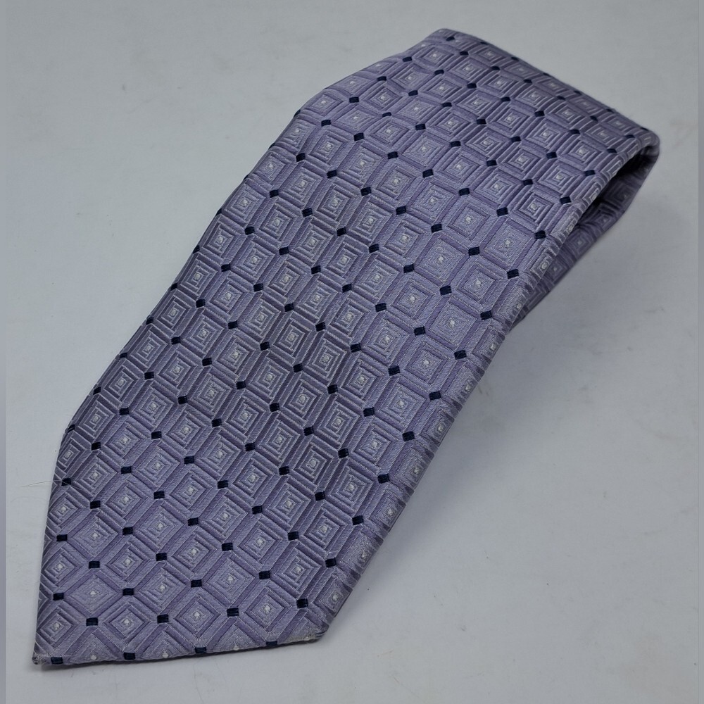 Donald Trump Signature Collection Men's Tie Neck Tie Purple Geometric Silk 58"